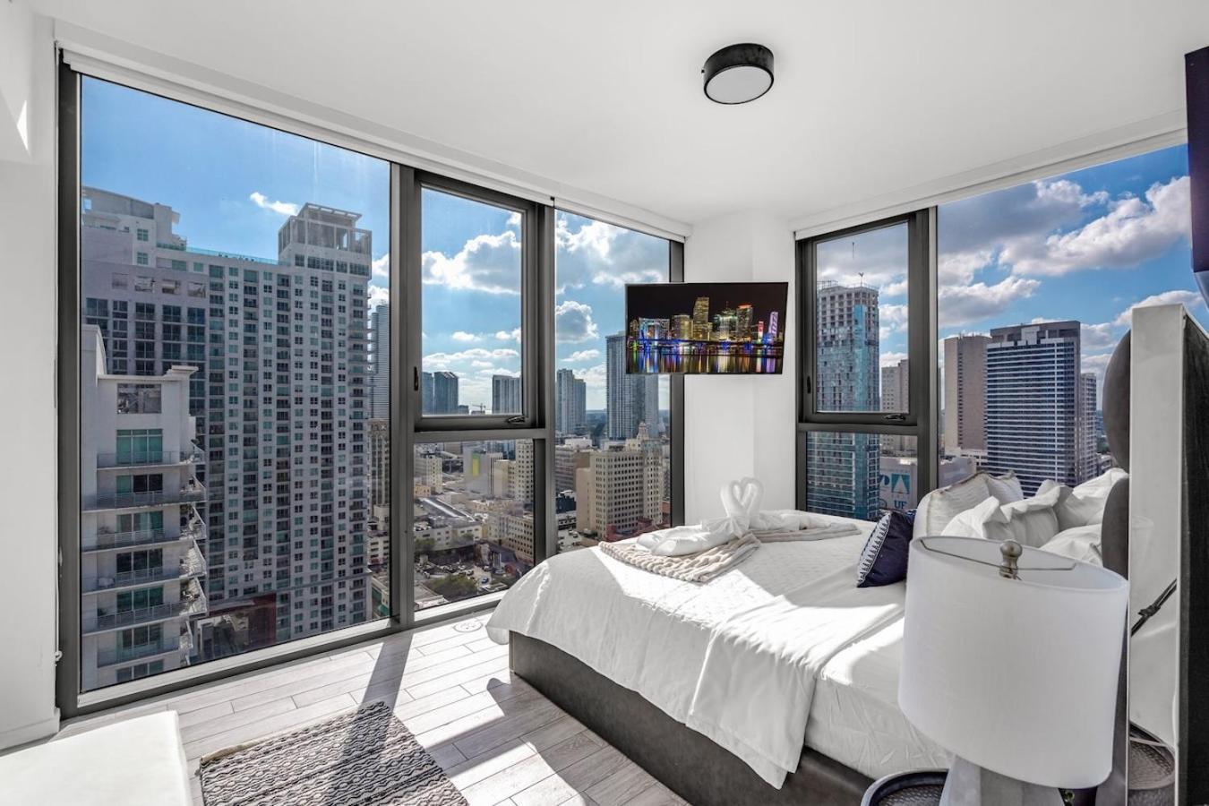 Apartment Experience Modern 2 Bed Near Biscayne Blvd Miami