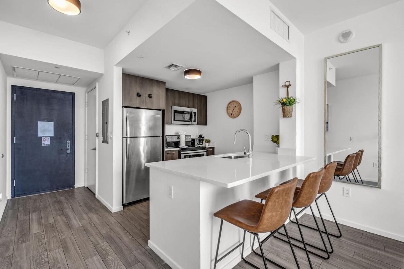 Experience Modern 2 Bed Near Biscayne Blvd Miami